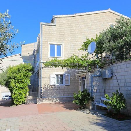 Apartments By The Sea Duce, Omis - 2737 Exterior foto