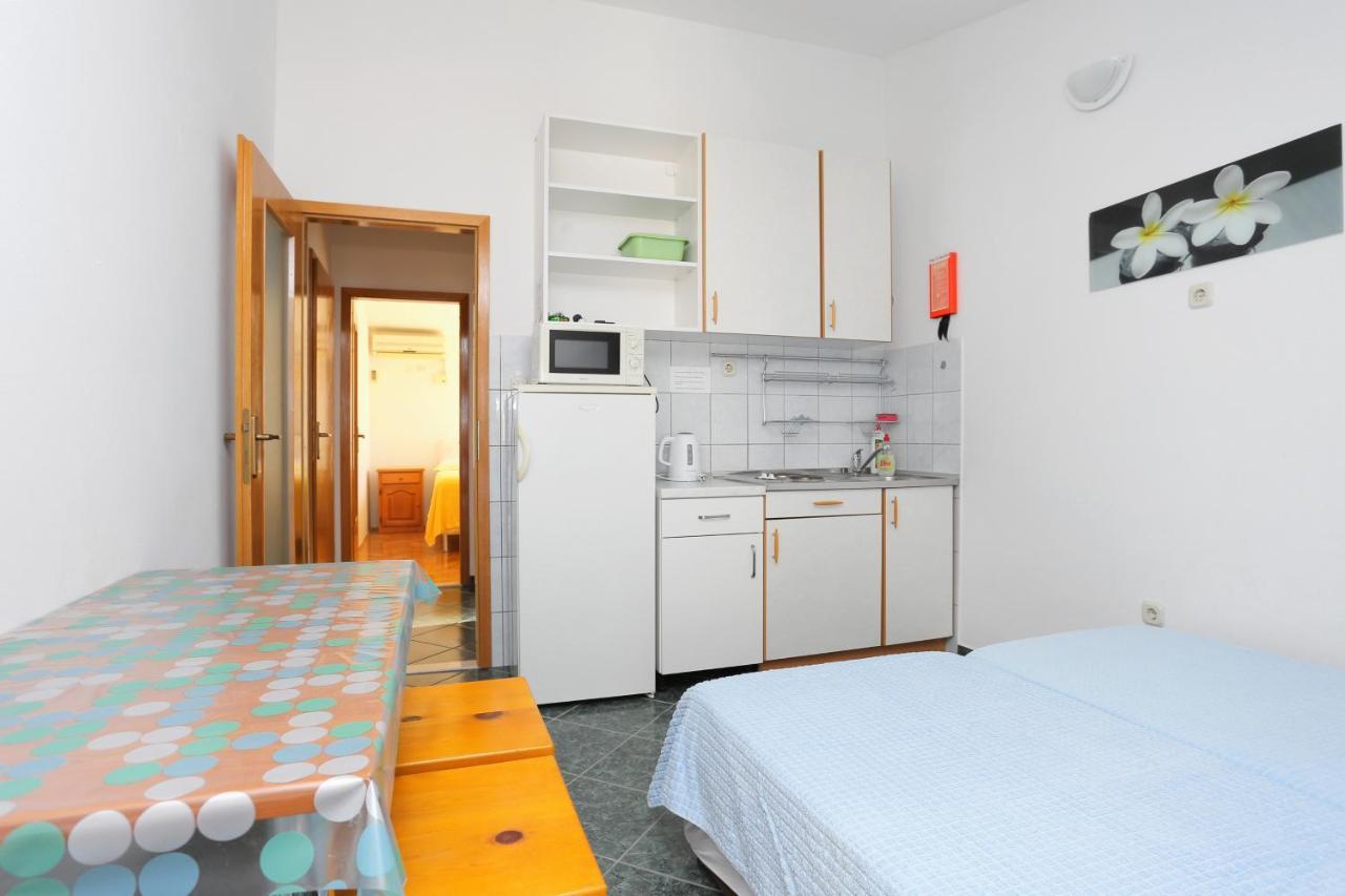 Apartments By The Sea Duce, Omis - 2737 Exterior foto
